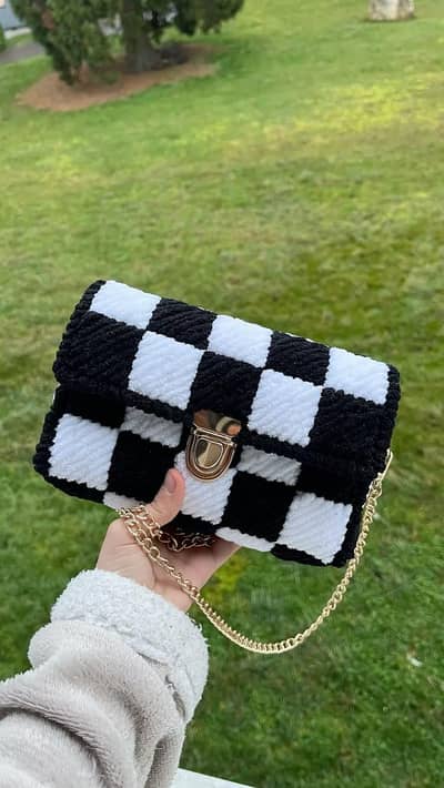 Handmade Crochet Shoulder Bag Stylish Elegant Design For Women