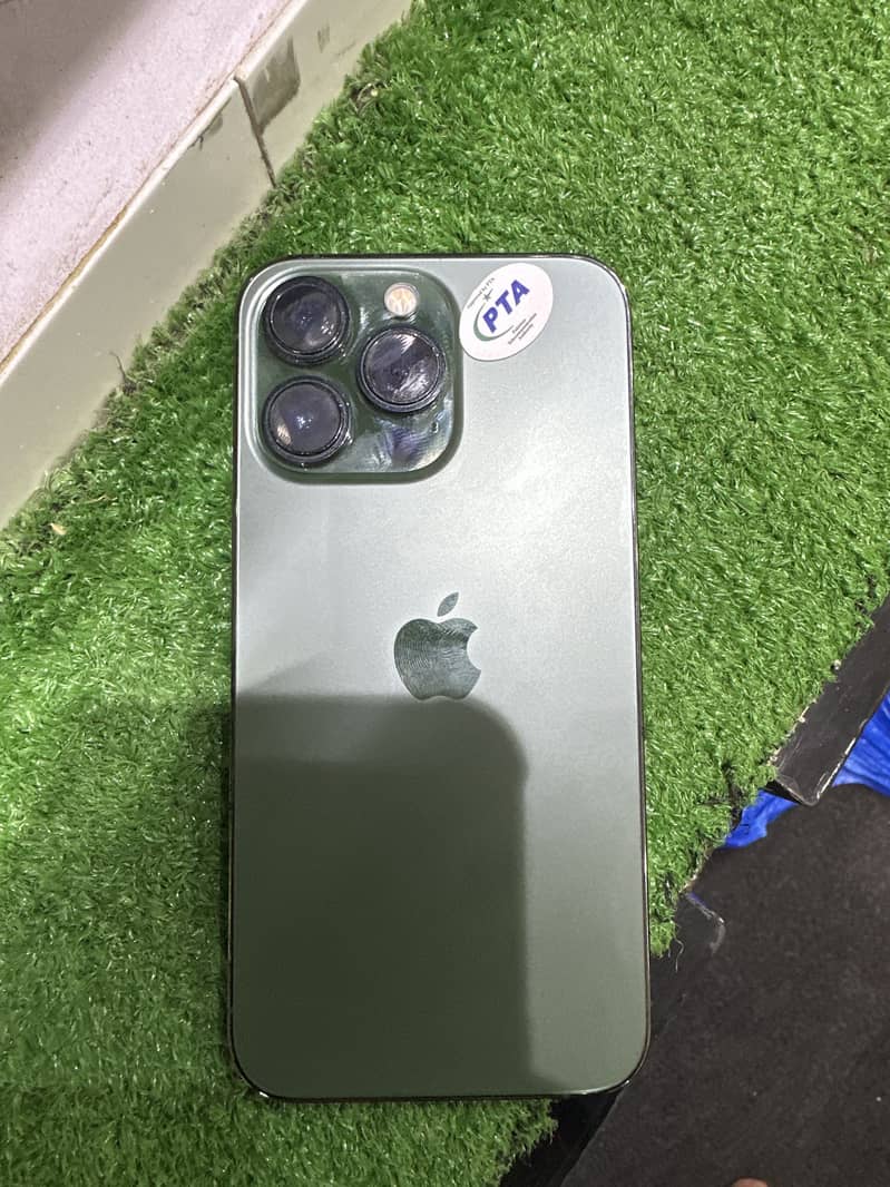 Apple iPhone 13 Pro 0