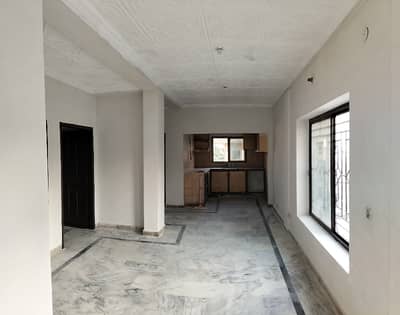 1st floor ( 2 flats) available for rent in Gulraiz commercial