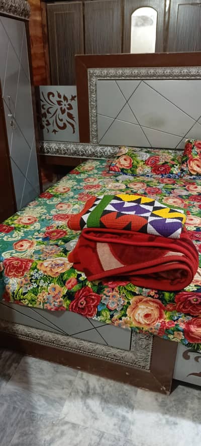 furniture for sell without materess