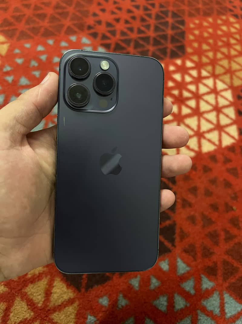 Apple iPhone 14 Pro Max 3