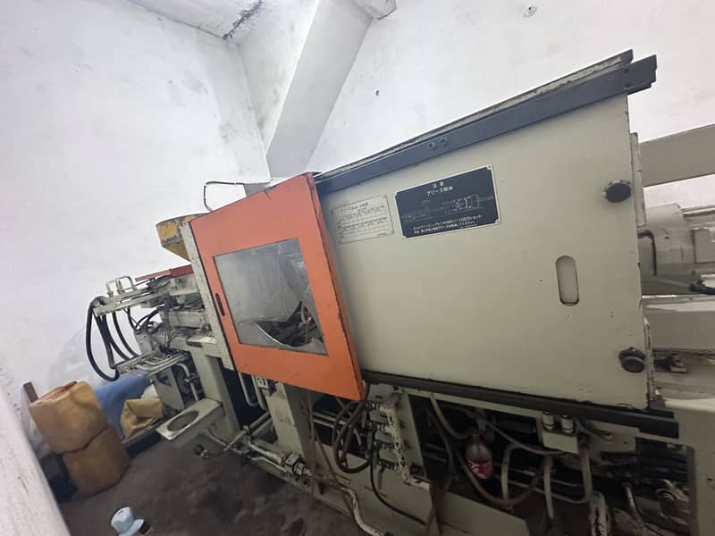 Injection molding 4