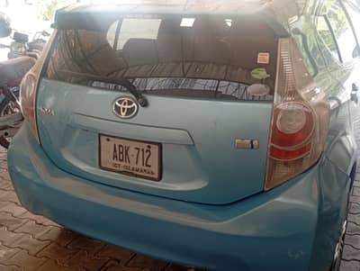 Toyota Aqua 2013