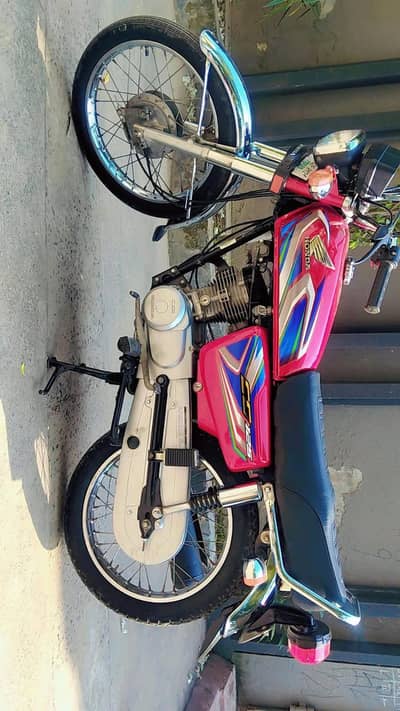 Honda 125 2022