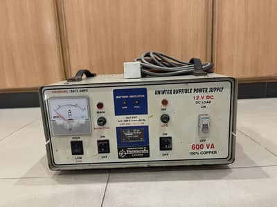 Ups 600 VA