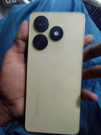 Tecno Spark 20C with box