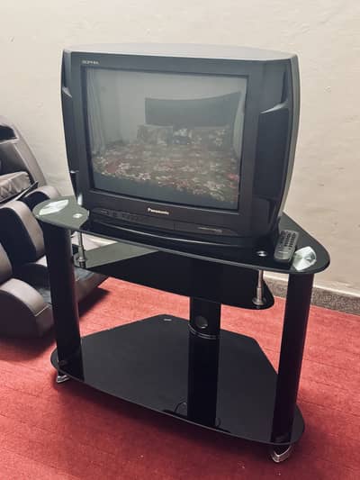 Panasonic Sophia TV + Trolley