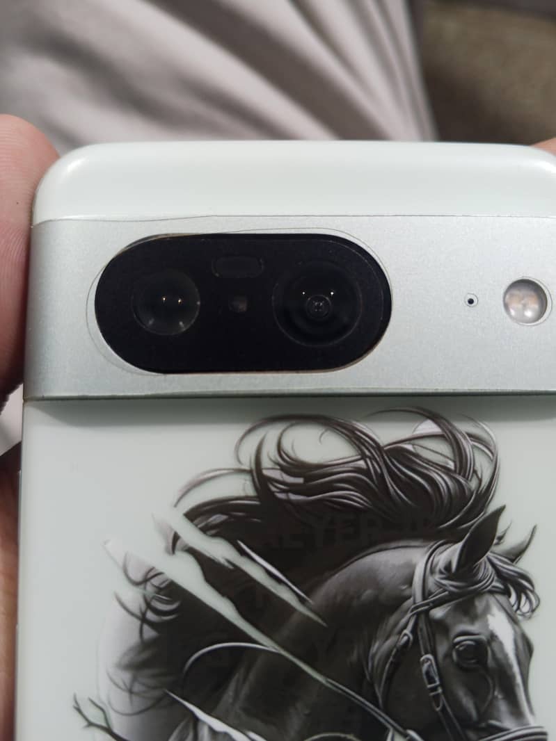 Google Pixel 8 3