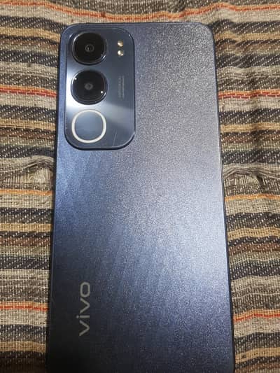 Vivo Y19s