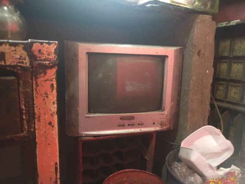 televison 14 inch 2