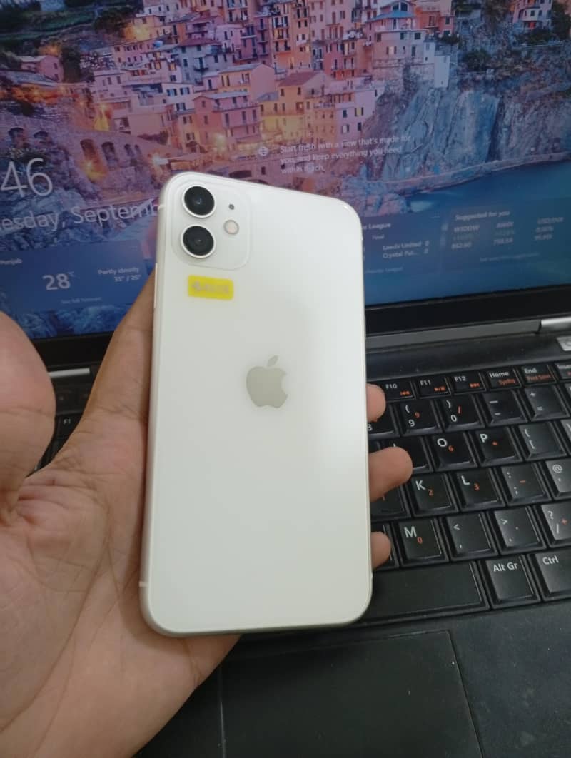 Apple iPhone 11 0
