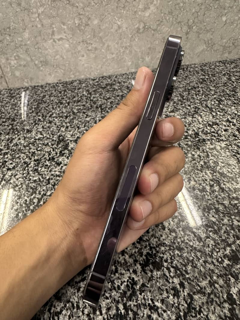 Apple iPhone 14 Pro Max 2