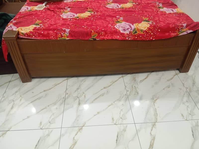 king size bed 3