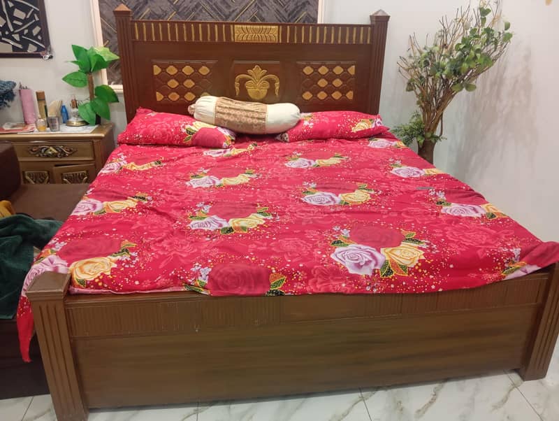 king size bed 4