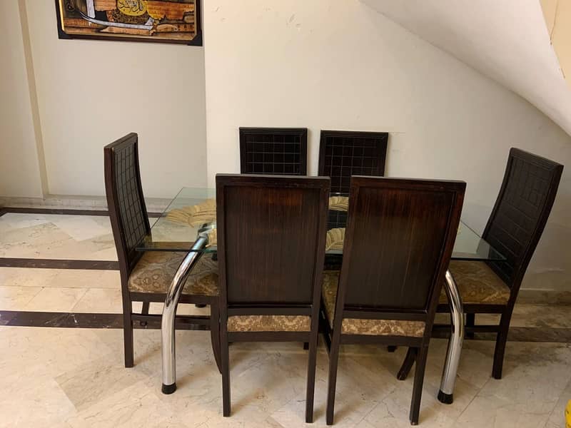 6 persons dining table 4