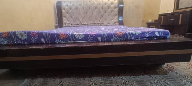 Furniture for sell bedroom set dressing divider