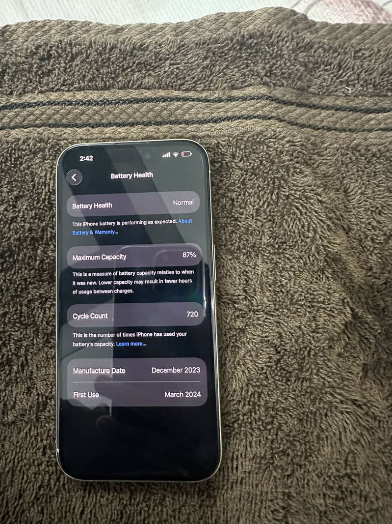 Apple iPhone 15 Pro 3