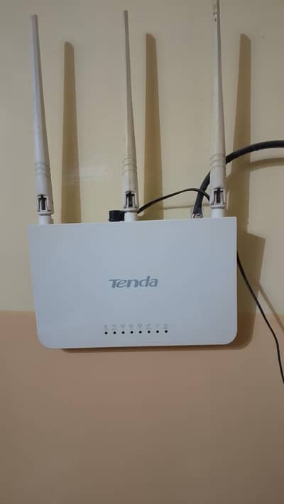 TP-Link TL-WR841N *300Mbps Wireless N Router*