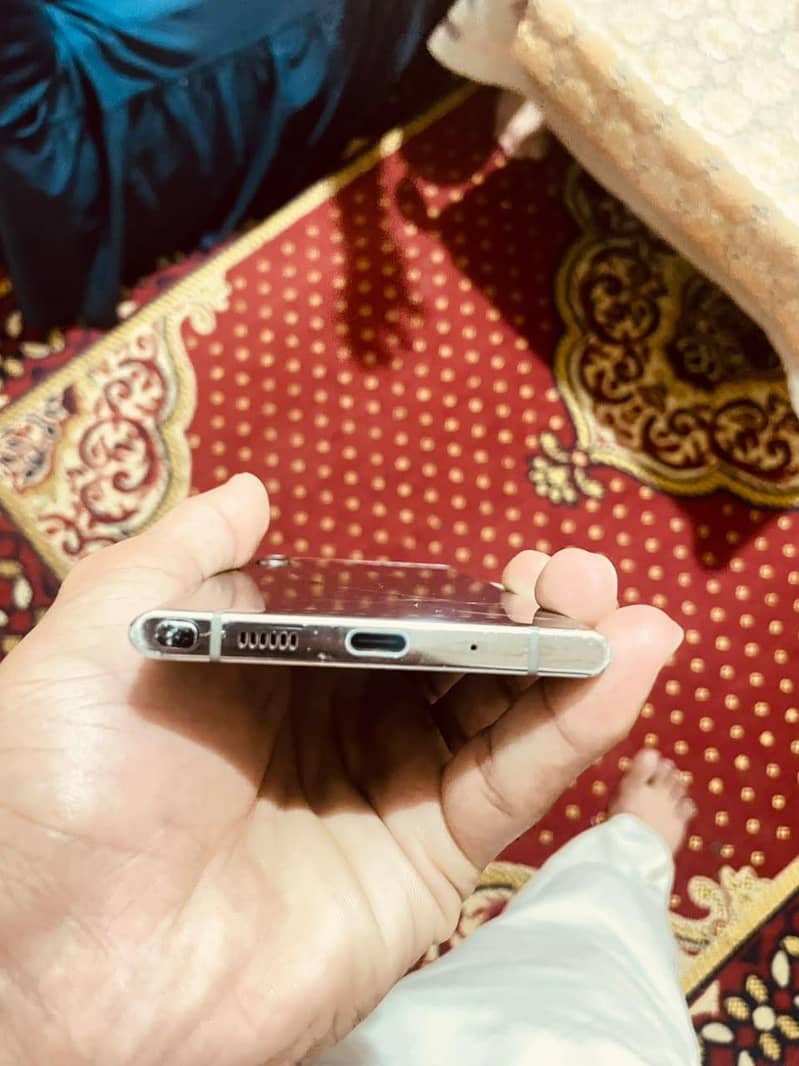 Samsung Mobile Note 10 Plus 2