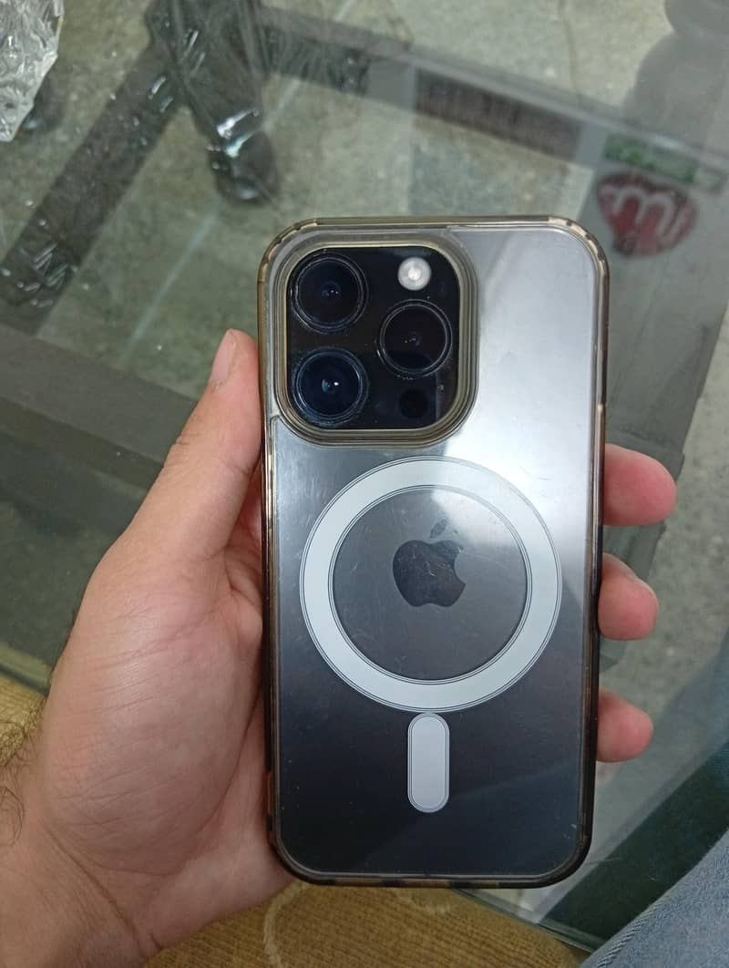 Apple iPhone 14 Pro 8