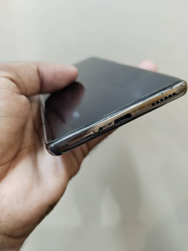 Tecno CAMON 40 Pro 2