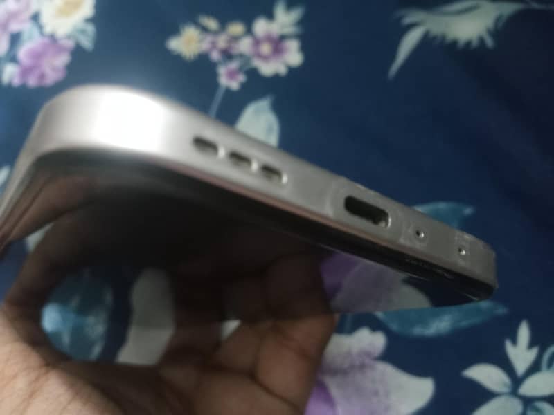 OPPO A6 2