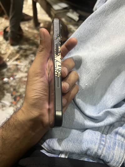 Apple iPhone 15 Pro