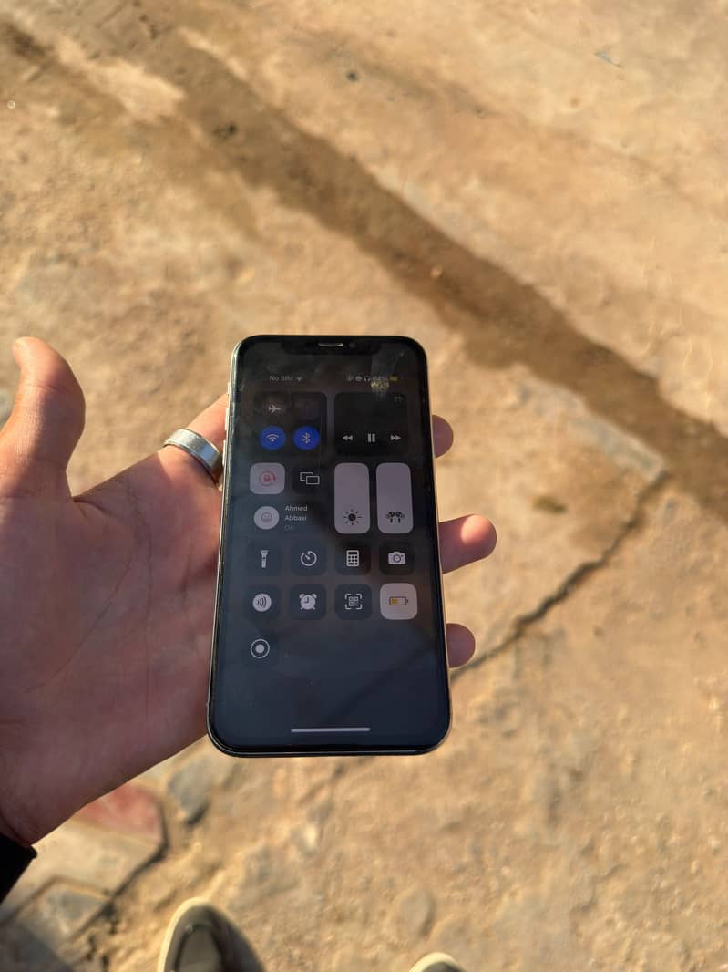 Apple iPhone X 6