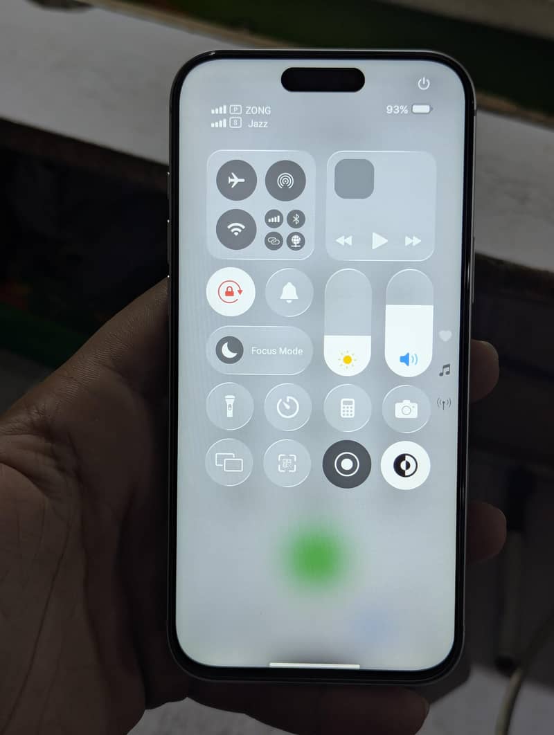 Apple iPhone 17 Pro Max 11