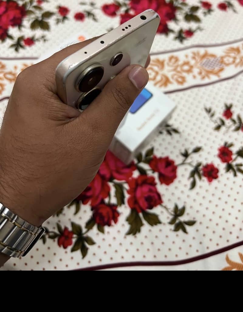 Xiaomi Redmi Note 13 2
