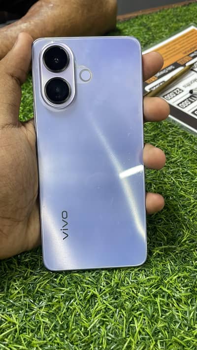 Vivo V60