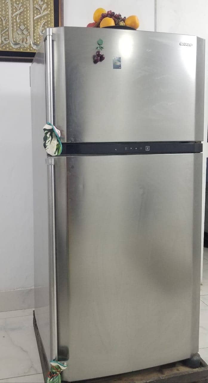 Refrigerator 1