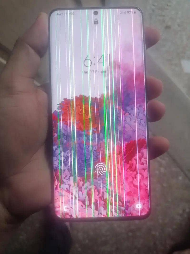 Samsung S20 plus 1