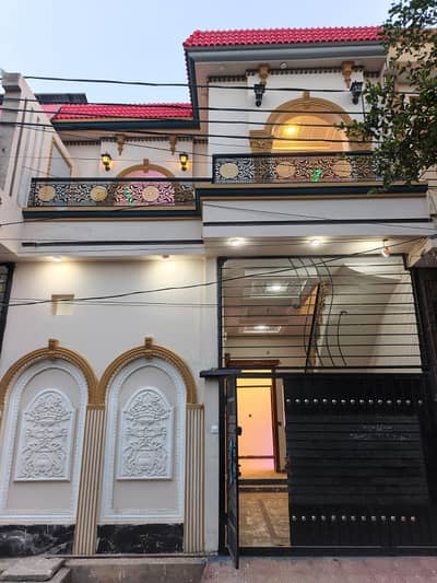 Akbar colony near satellite town New brand luxury 3.25 marly single story house for sale