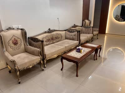 Luxury Victorian Style Sofa Set – Beige & Gold