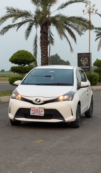 Toyota Vitz 2014