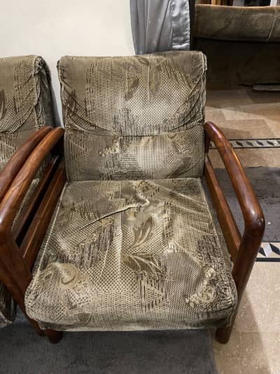 5 Seater Sofa set For Sale Available