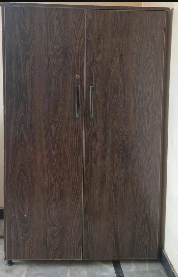 Full Size Cupboard 0