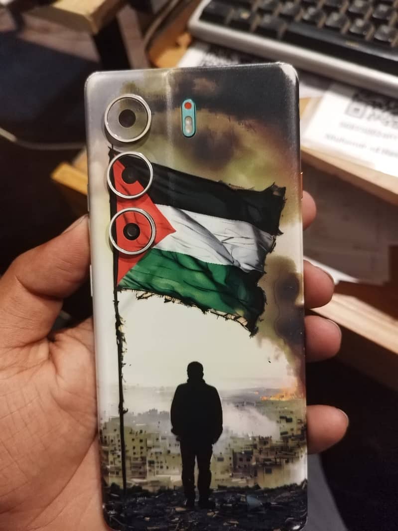 Tecno CAMON 40 Pro 3
