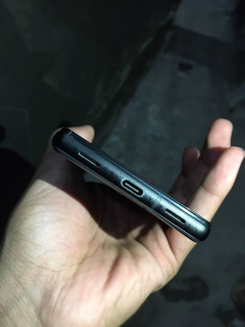 Google Pixel 6a 3