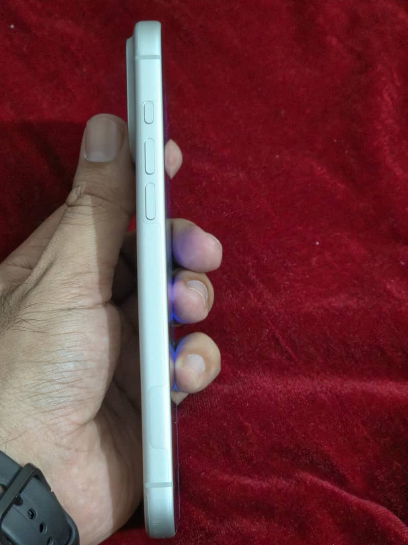 Apple iPhone 17 Pro Max 2