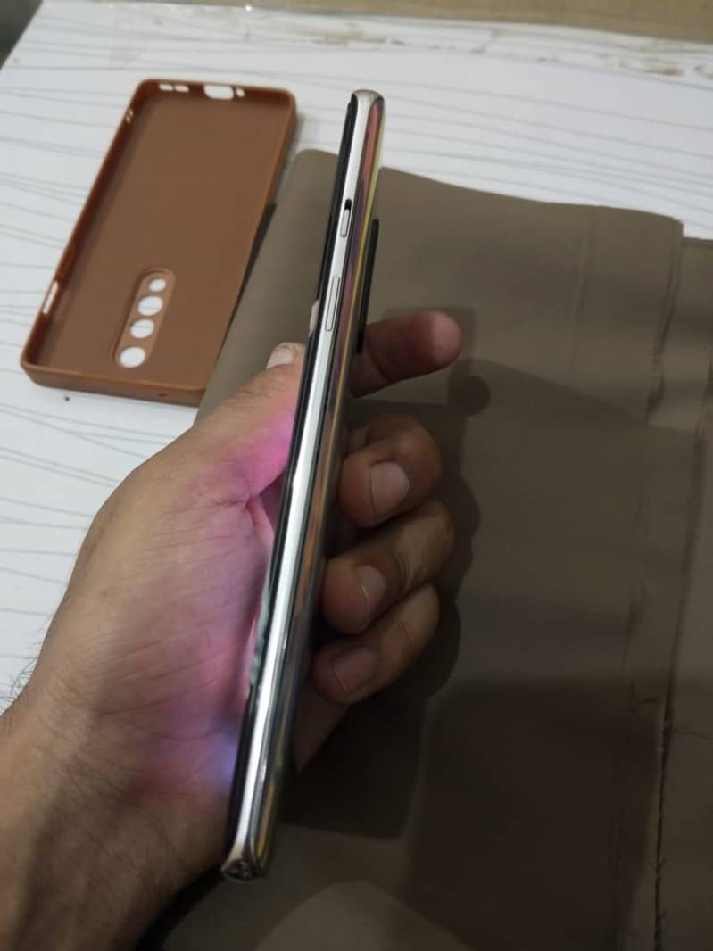 One Plus 8 4