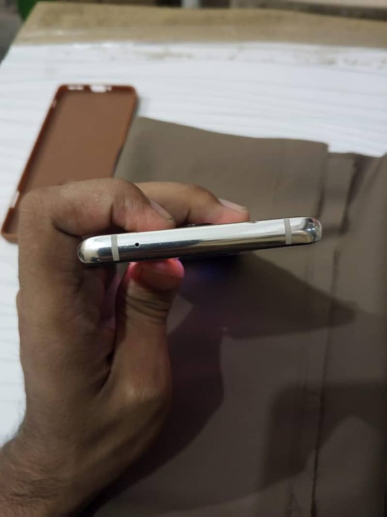 One Plus 8 9