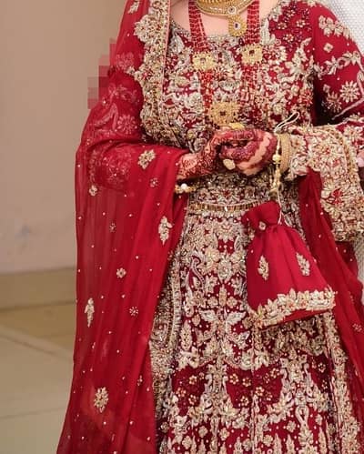 Libas e Khas Bridal Lehenga for sale