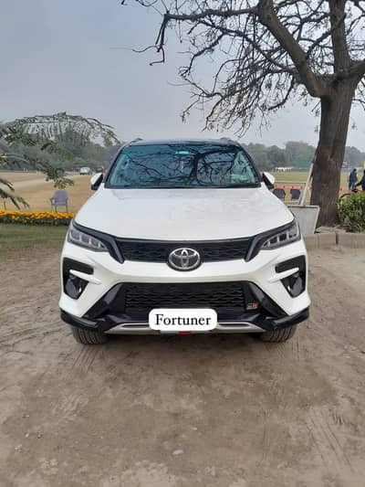 Toyota Fortuner V 2018