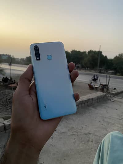 Vivo Y19