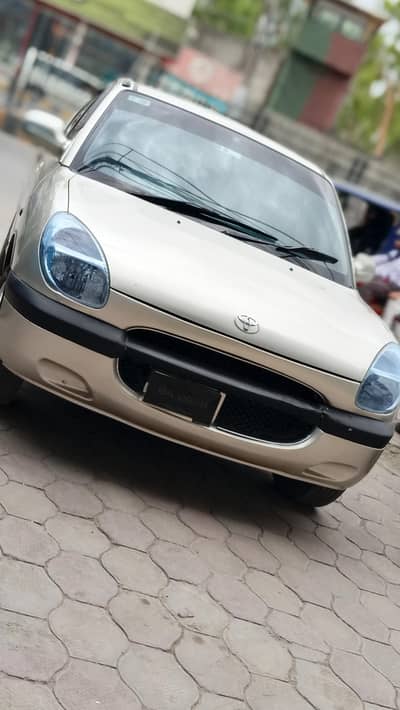 Toyota Duet 2002