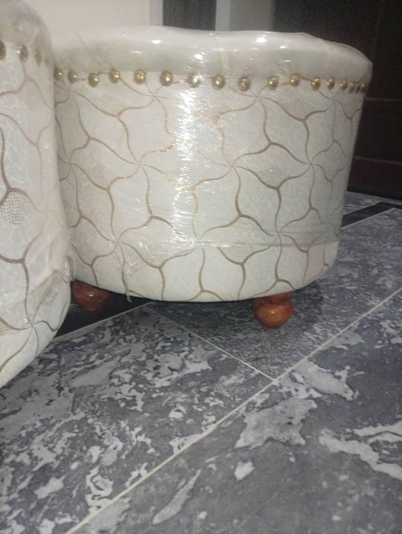 stool 1