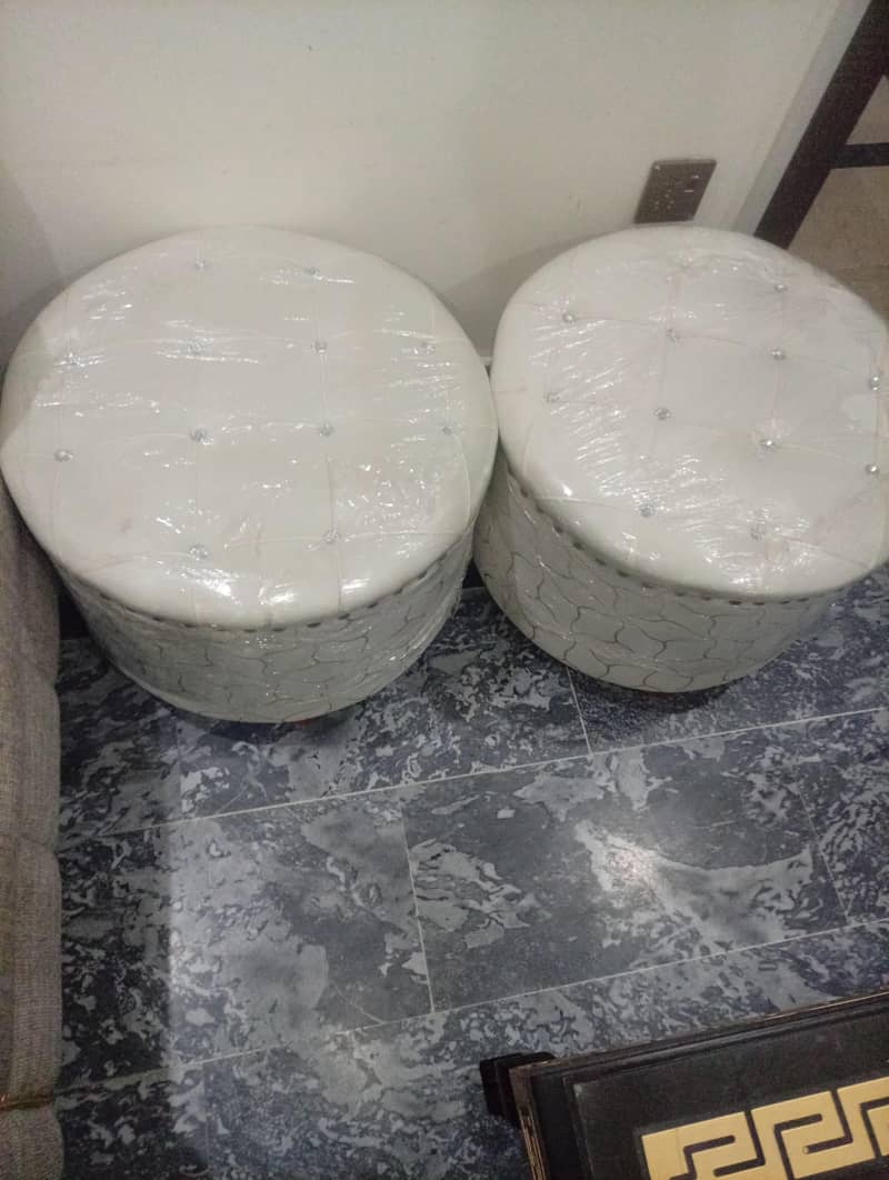 stool 2