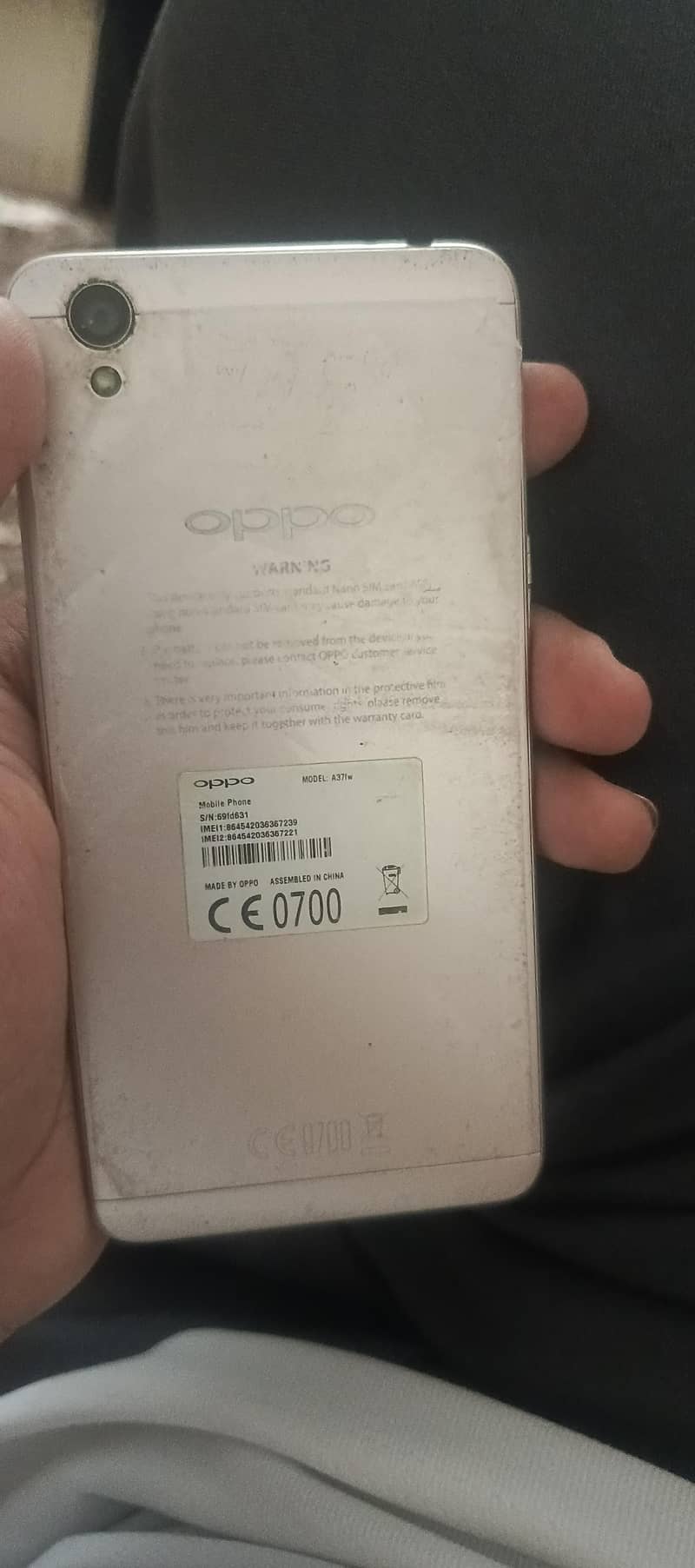 OPPO A37 4